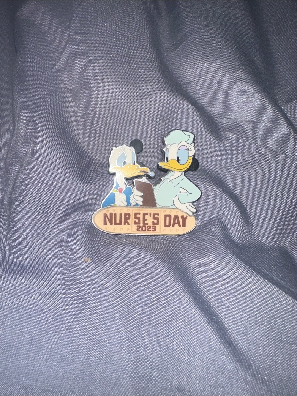 Disney Nurse's Day 2023 Pin - Donald and Daisy Duck
